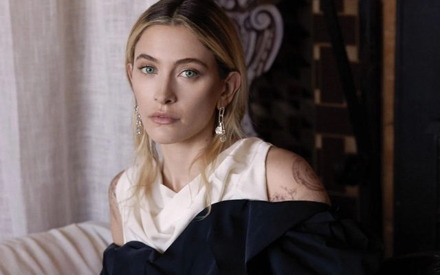 In an era of social media performances, Paris Jackson’s public appearances feel refreshingly real.